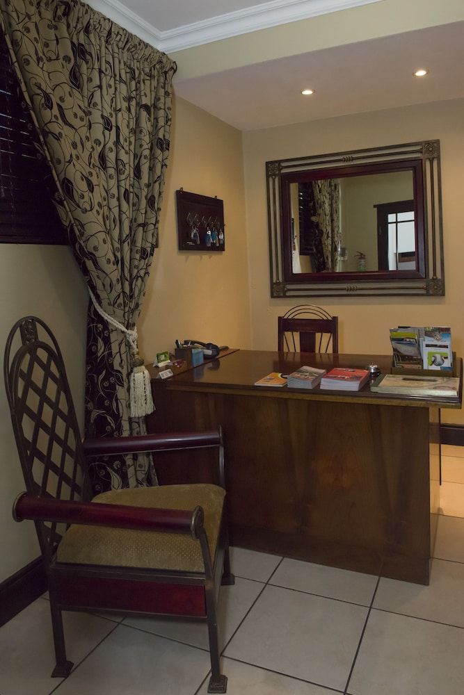 North Hill Guesthouse 2