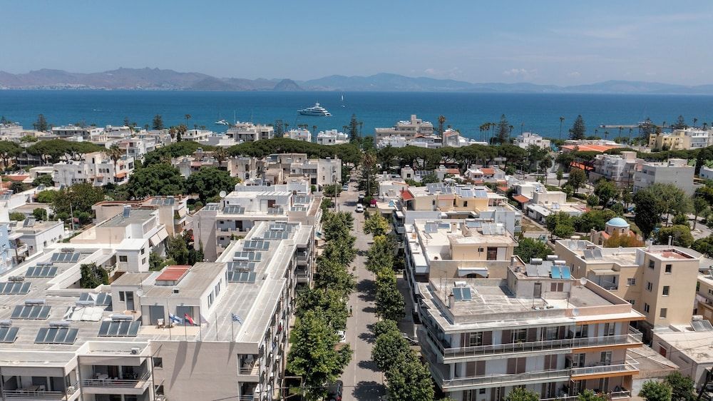 PRESTIGE HOLIDAY APARTMENTS 1