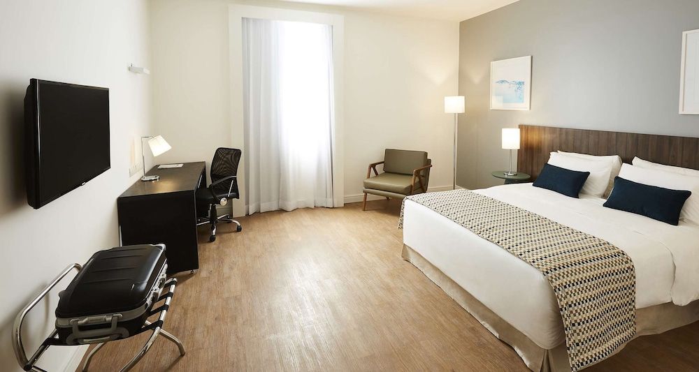 Tulip Inn Itaguai 1