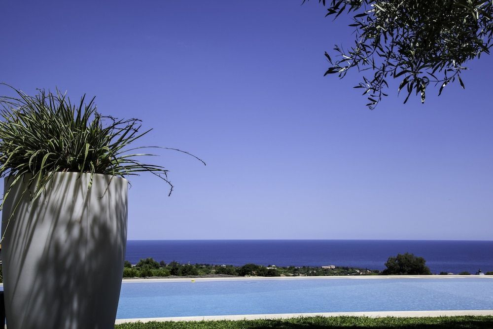 Tenuta Santa Tecla 1