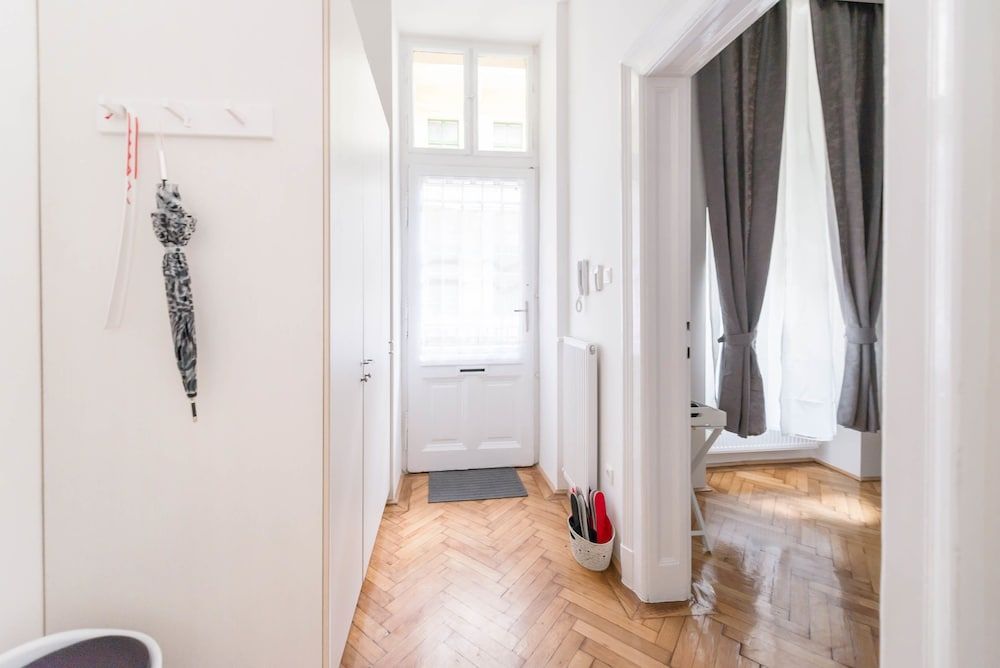 Dominik Apartment 1