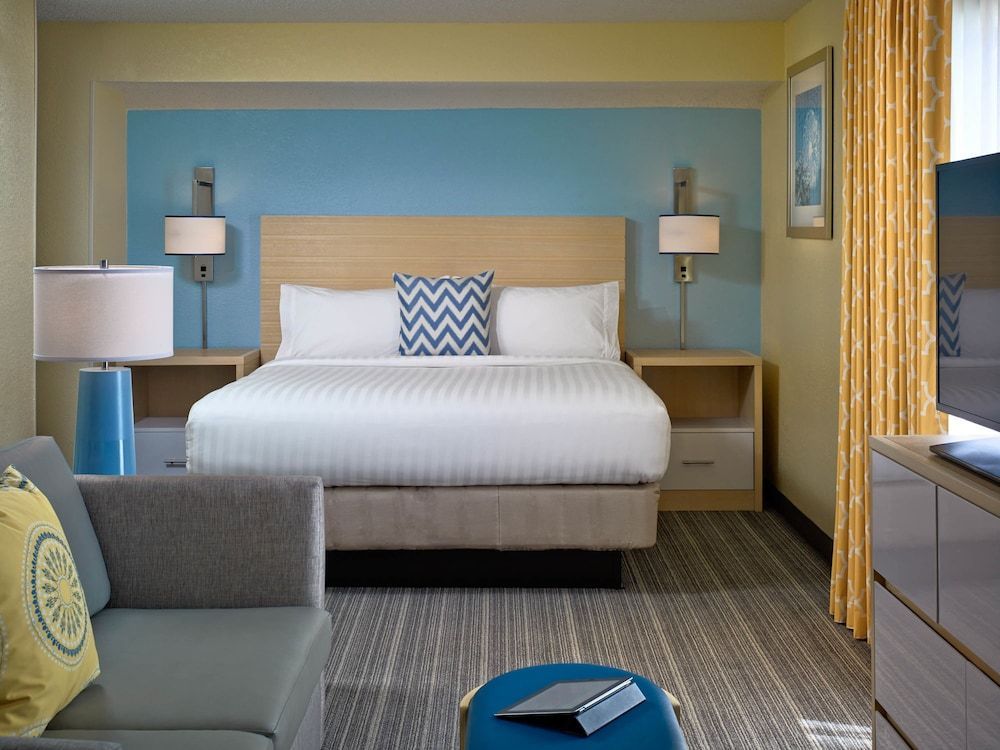 Sonesta ES Suites Cincinnati - Sharonville West 2