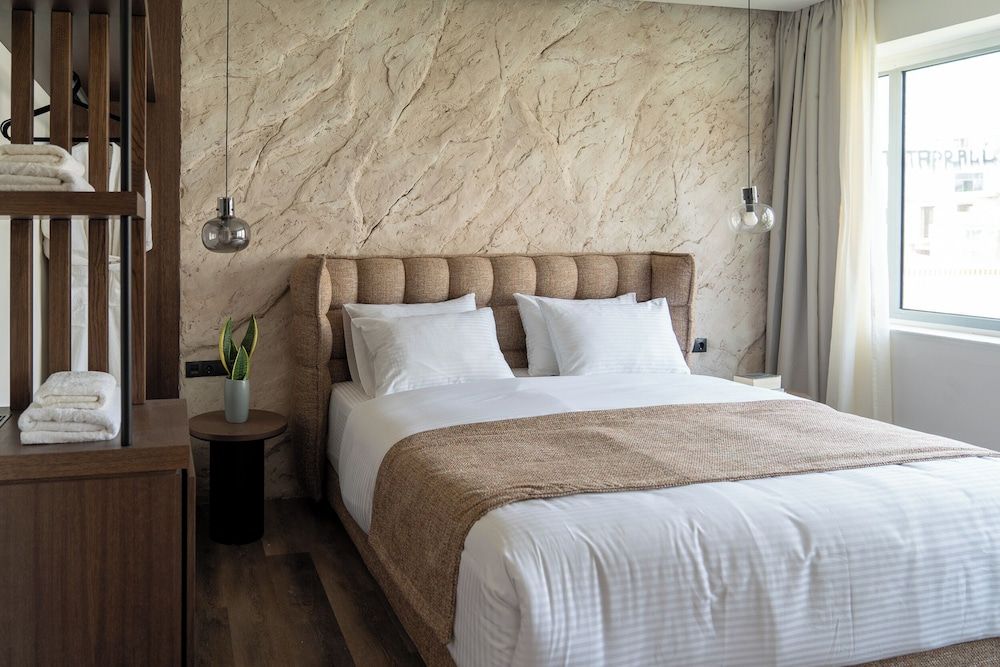 Athens Design Suites 1