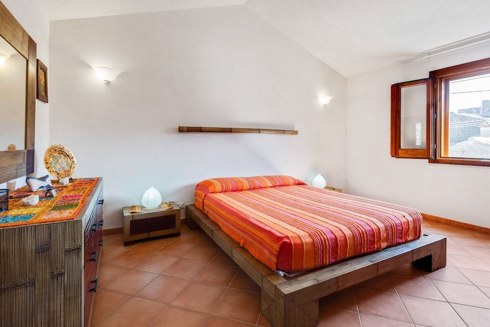 Apartment With Panoramic Terrace, Stunning Seaview! 2