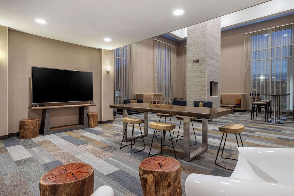 Cambria Hotel West Orange 2