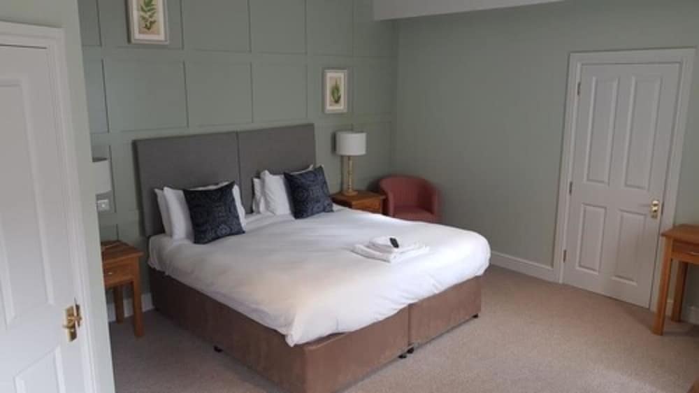 The Kings Arms Hotel 1