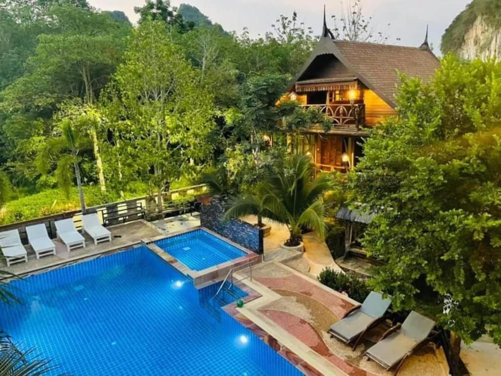 Boutique Village Hotel 1