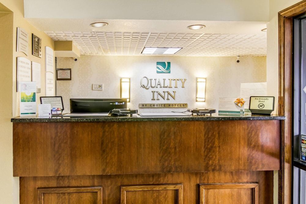 Quality Inn Stone Mountain 2