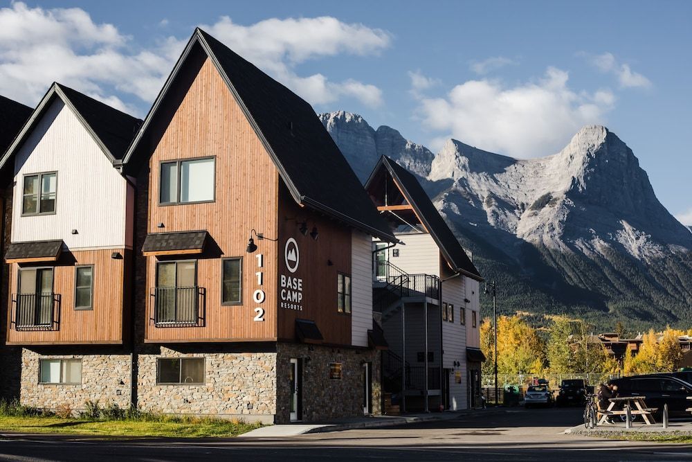 Basecamp Resorts Canmore 1