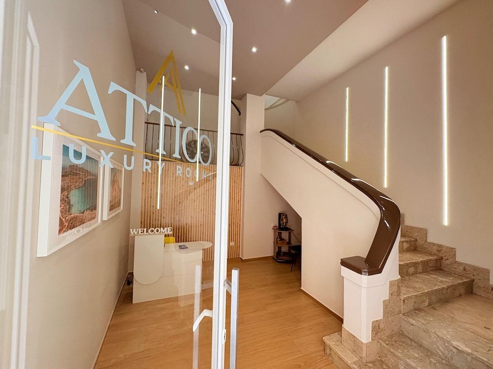 Attico 2