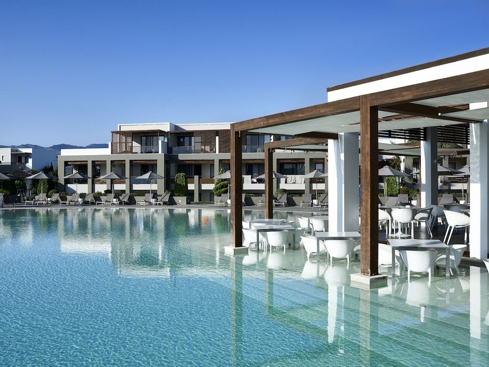 Pelagos Suites Hotel & Spa 1