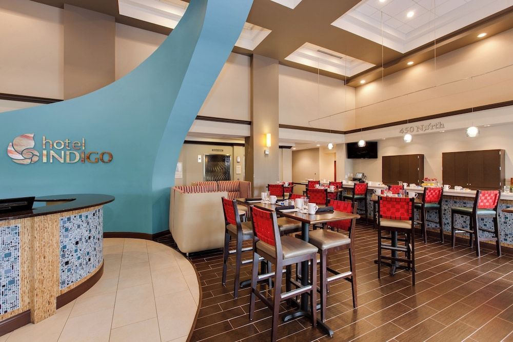 Hotel Indigo CHICAGO-VERNON HILLS by IHG 1