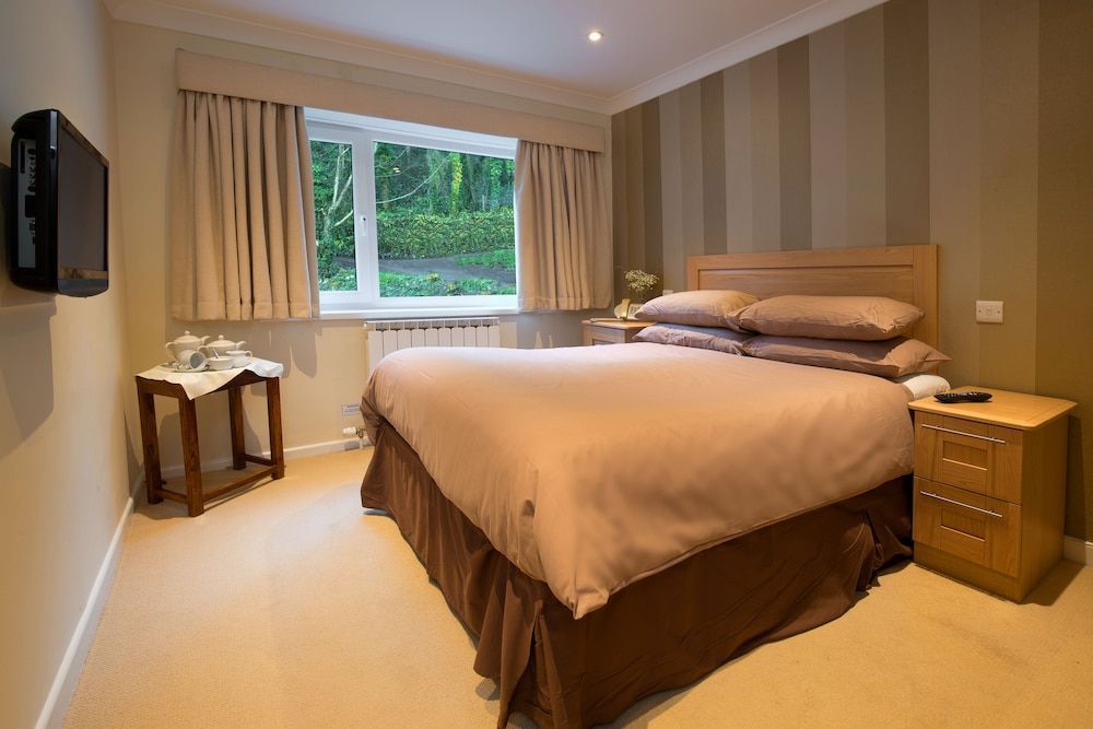 Oxwich Bay Hotel 2