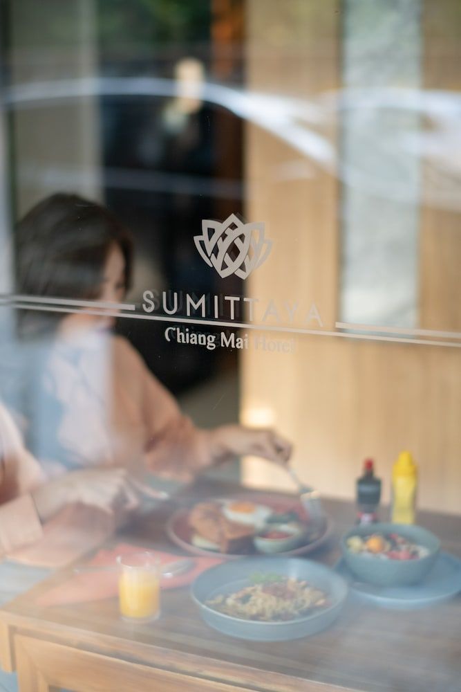 Sumittaya Chiangmai Hotel 1
