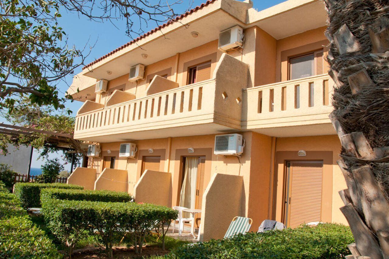 Lappa Hotel 1