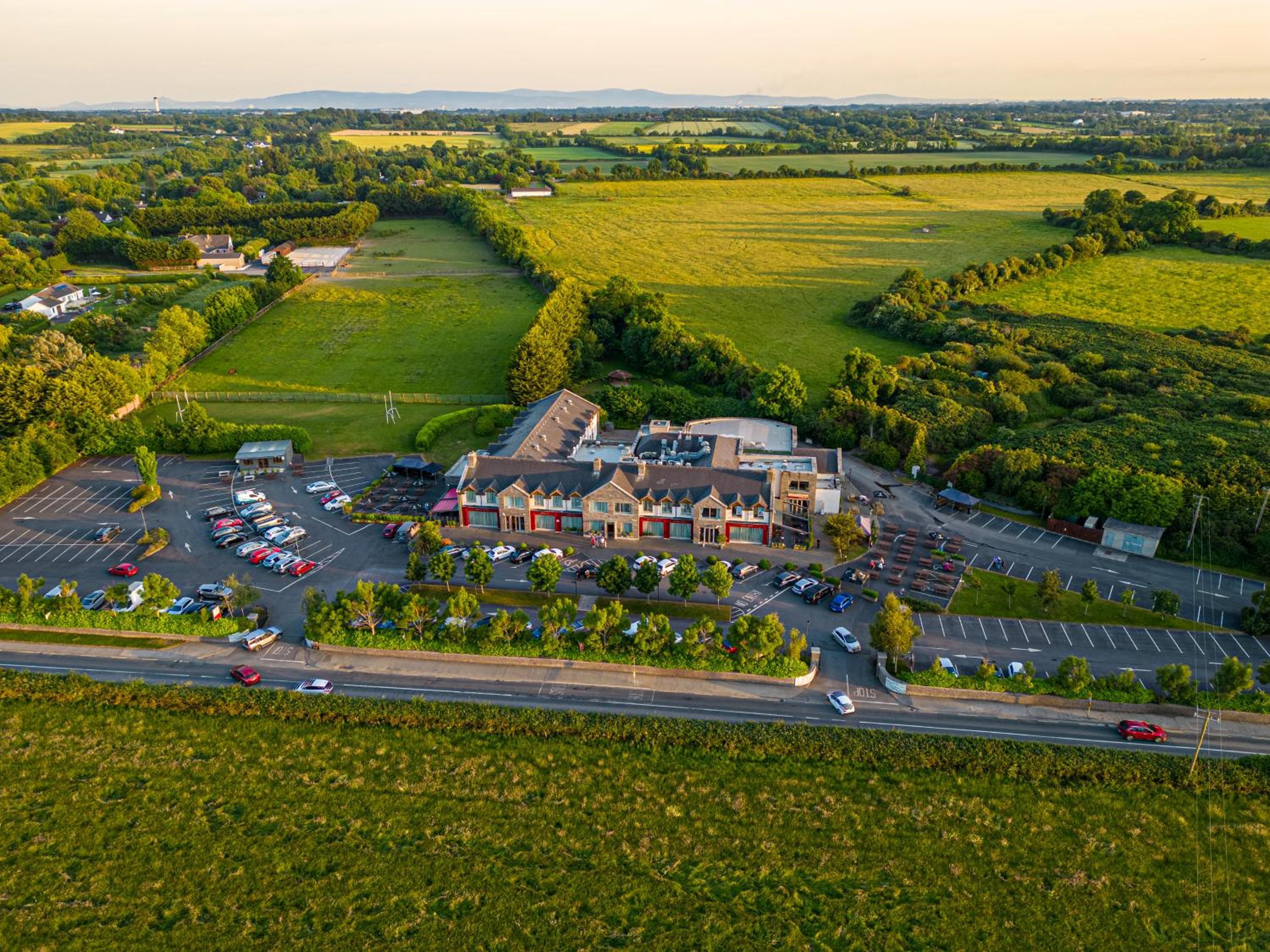 Kettles Country House Hotel 1