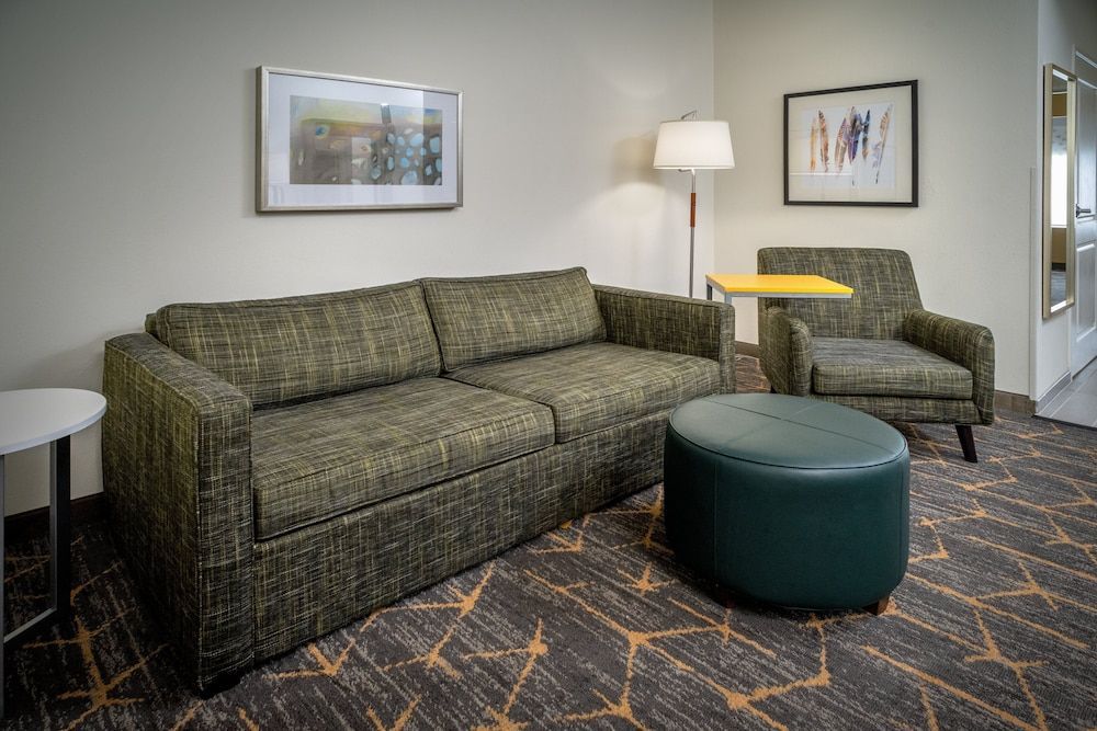Holiday Inn & Suites BECKLEY by IHG 1