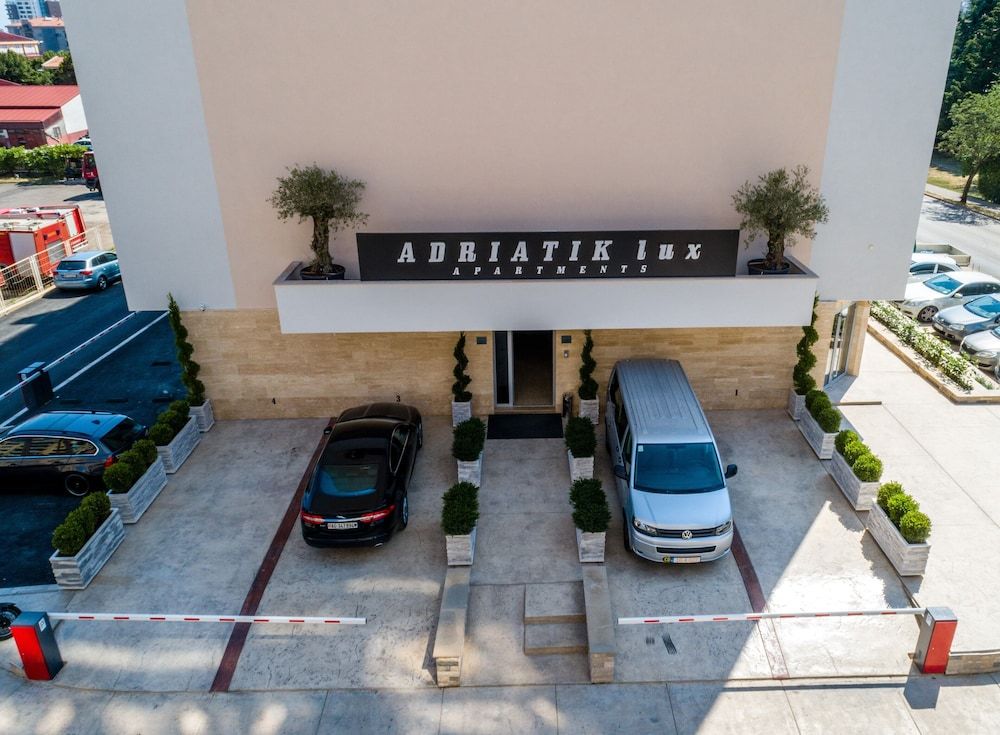 Adriatik Lux Apartments 1