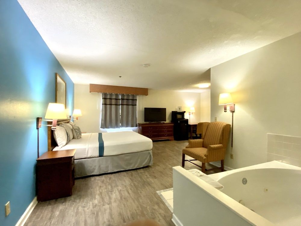 Rodeway Inn Mount Vernon, IN 2