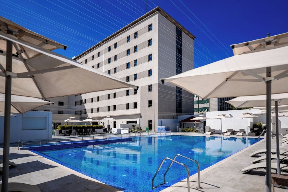 Rénéa Hotel 1