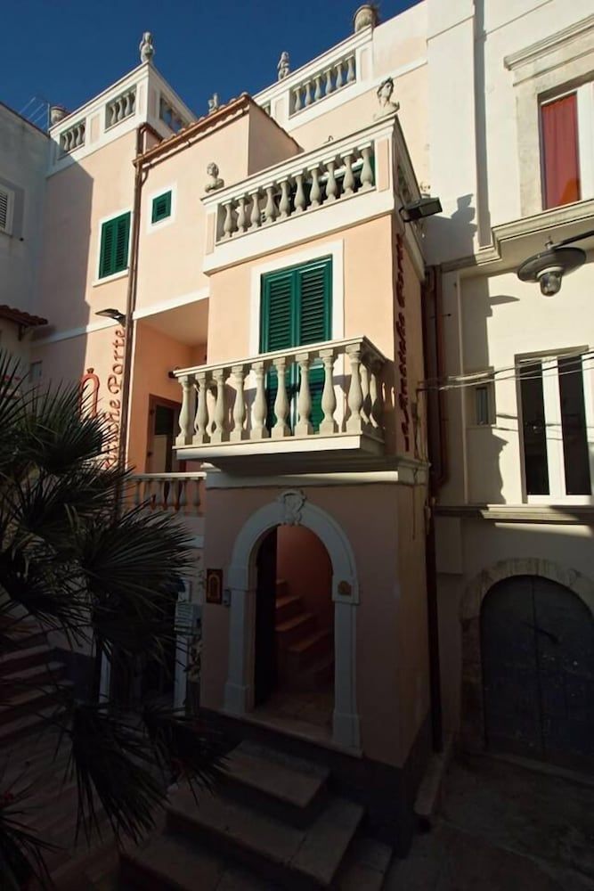 Le Antiche Porte 1