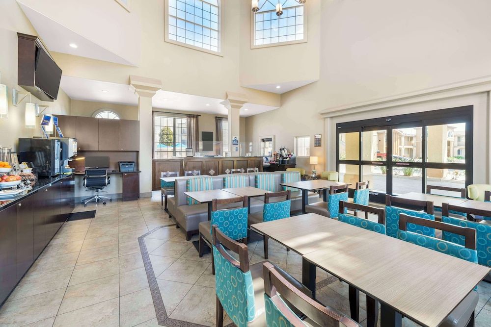 Best Western Oxnard Inn 2