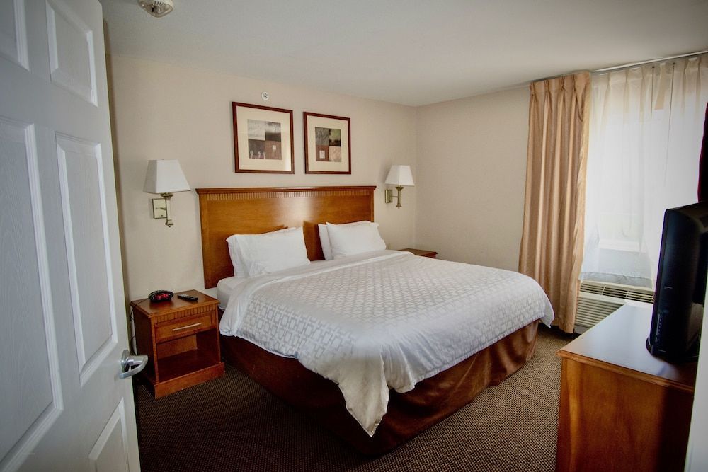 Candlewood Suites SAN ANTONIO NW NEAR SEAWORLD by IHG 2