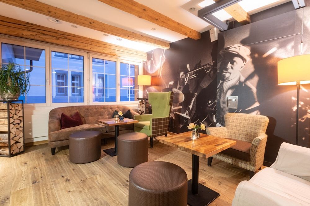 Hotel Lenzerhorn - Alpine Stay, Spa & Savour 2