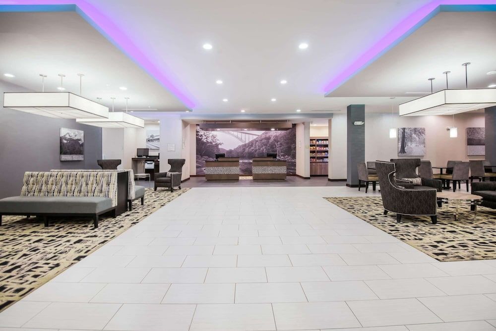 La Quinta by Wyndham Morgantown 2