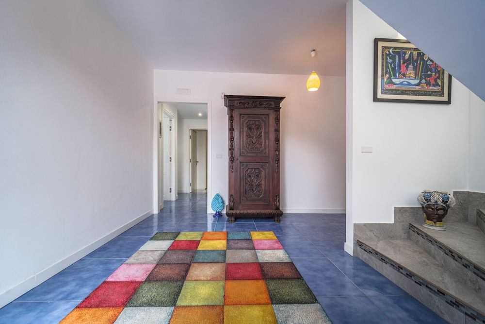 Aurora View Resort - Boutique Suites 2