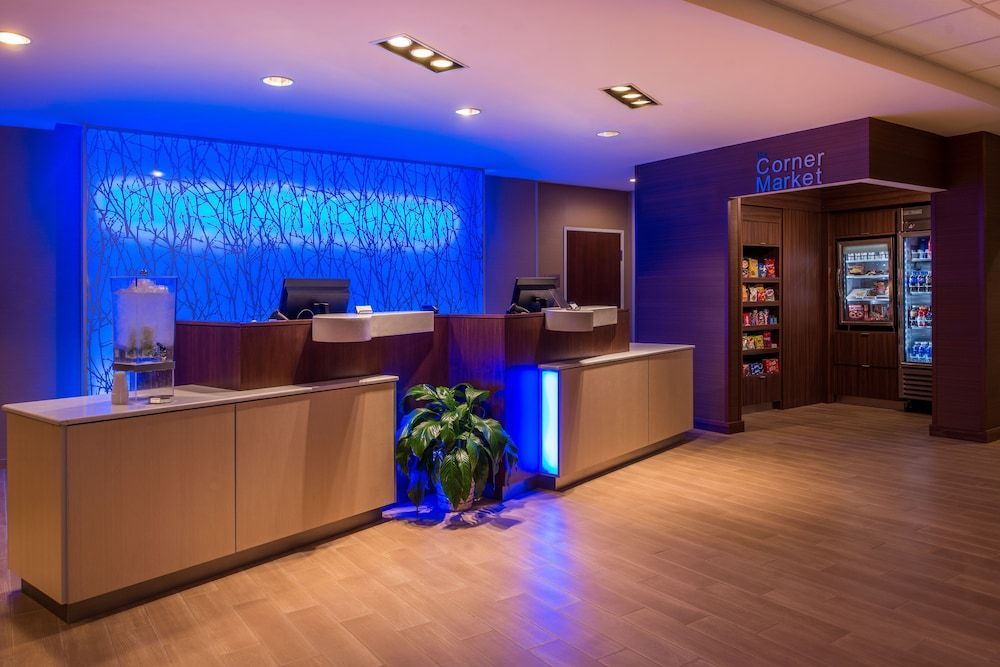 Fairfield Inn & Suites by Marriott St. Louis Westport 2