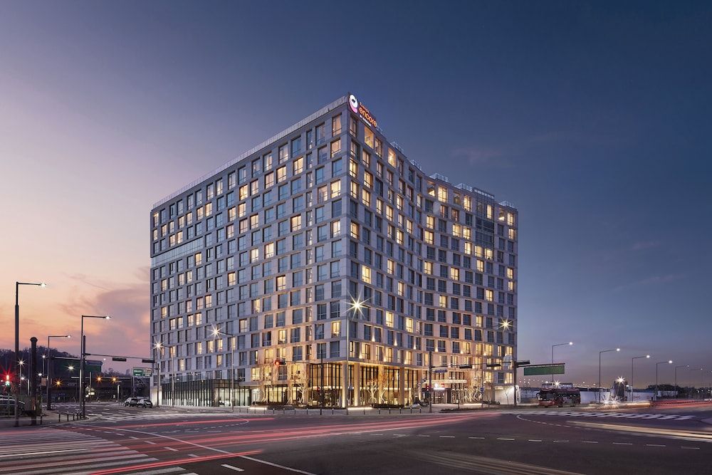 Ramada Encore by Wyndham Gimpo Han River Hotel 1