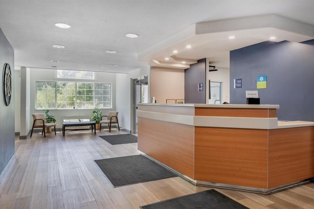 SureStay by Best Western Sacramento South Natomas 2