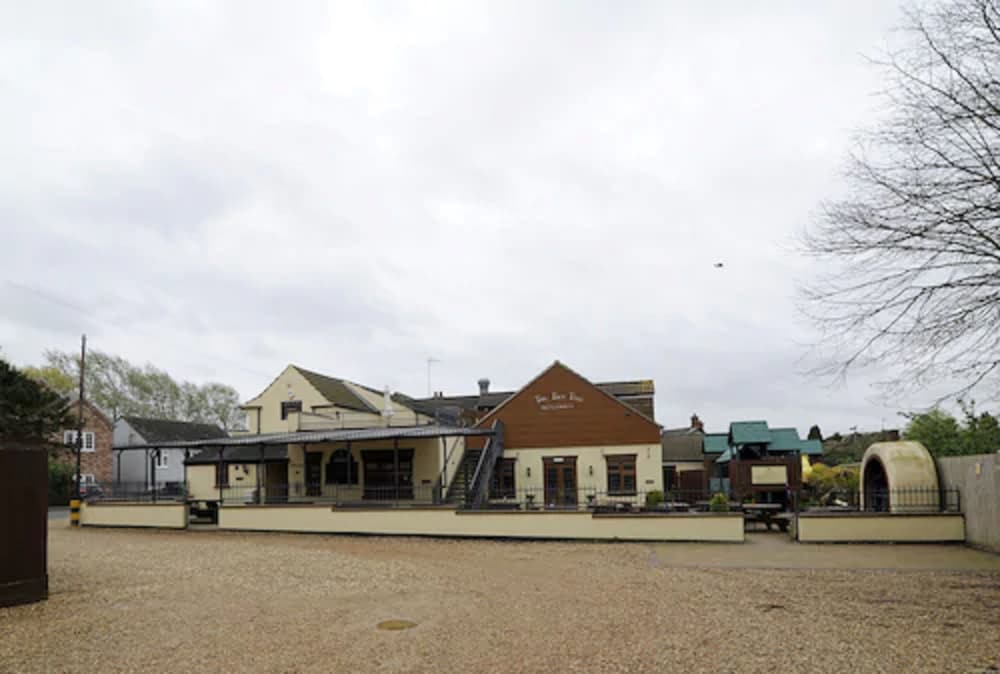 The Elm Tree Inn 1