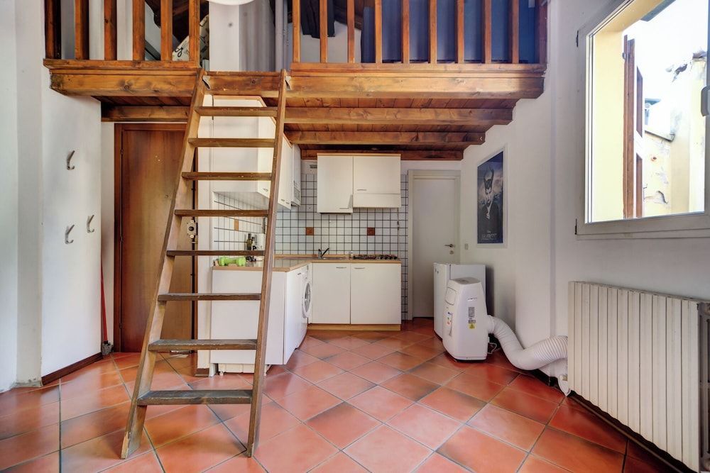 Nosadella Mezzanine by Wonderful Italy 1