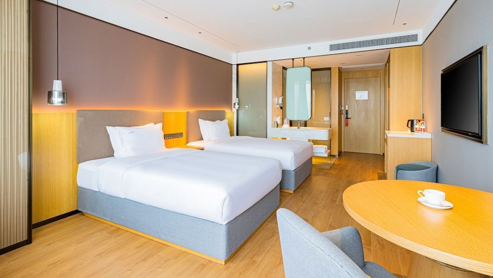 Holiday Inn One Thousand Island Lake by IHG 2