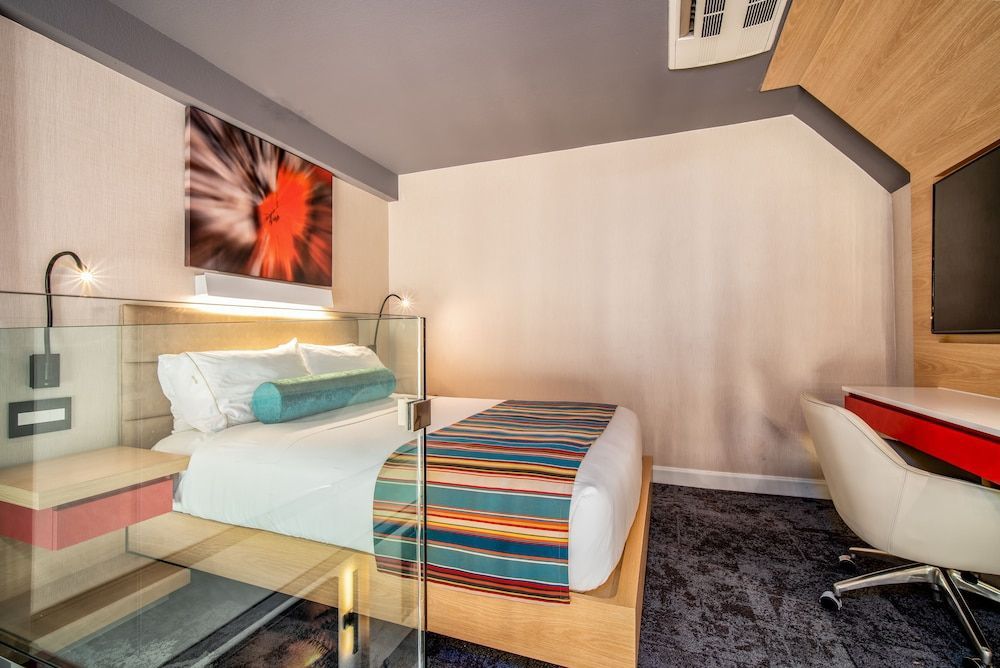 Century Park Hotel LA 2
