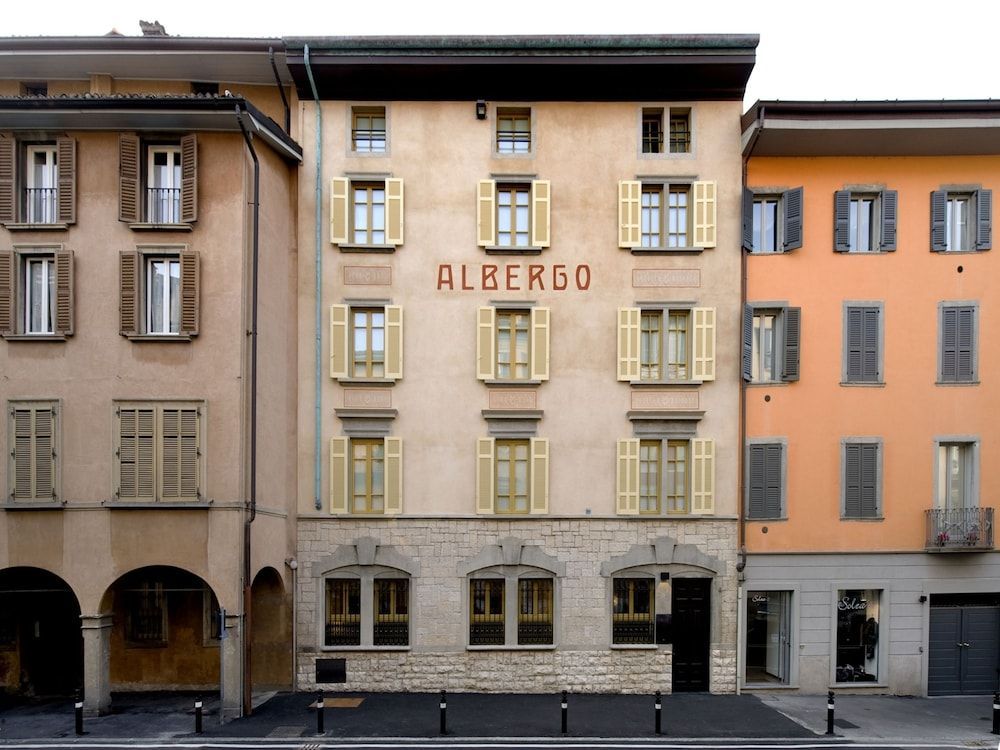 Petronilla - Hotel In Bergamo 1
