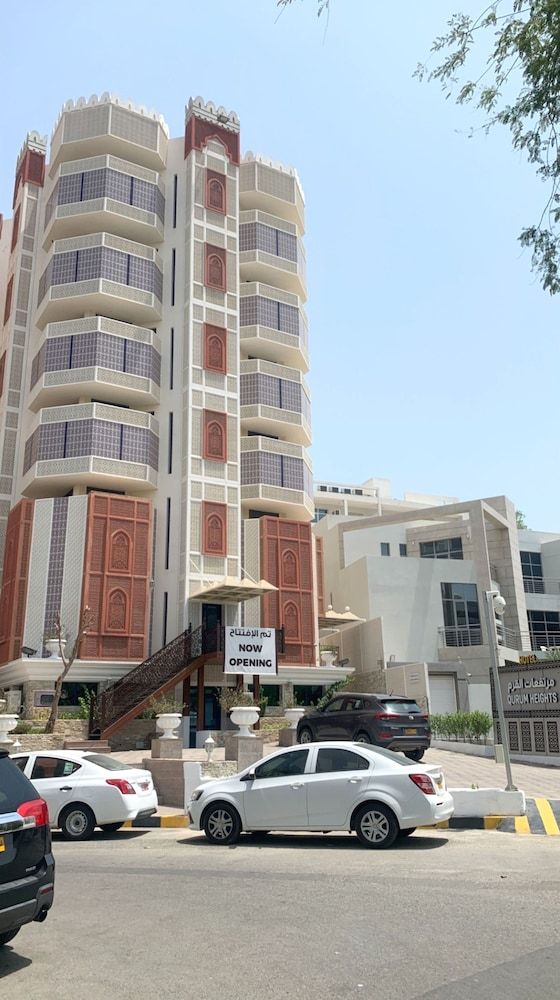 Paris - Mascate - Qurum Heights Hotel - Mascate