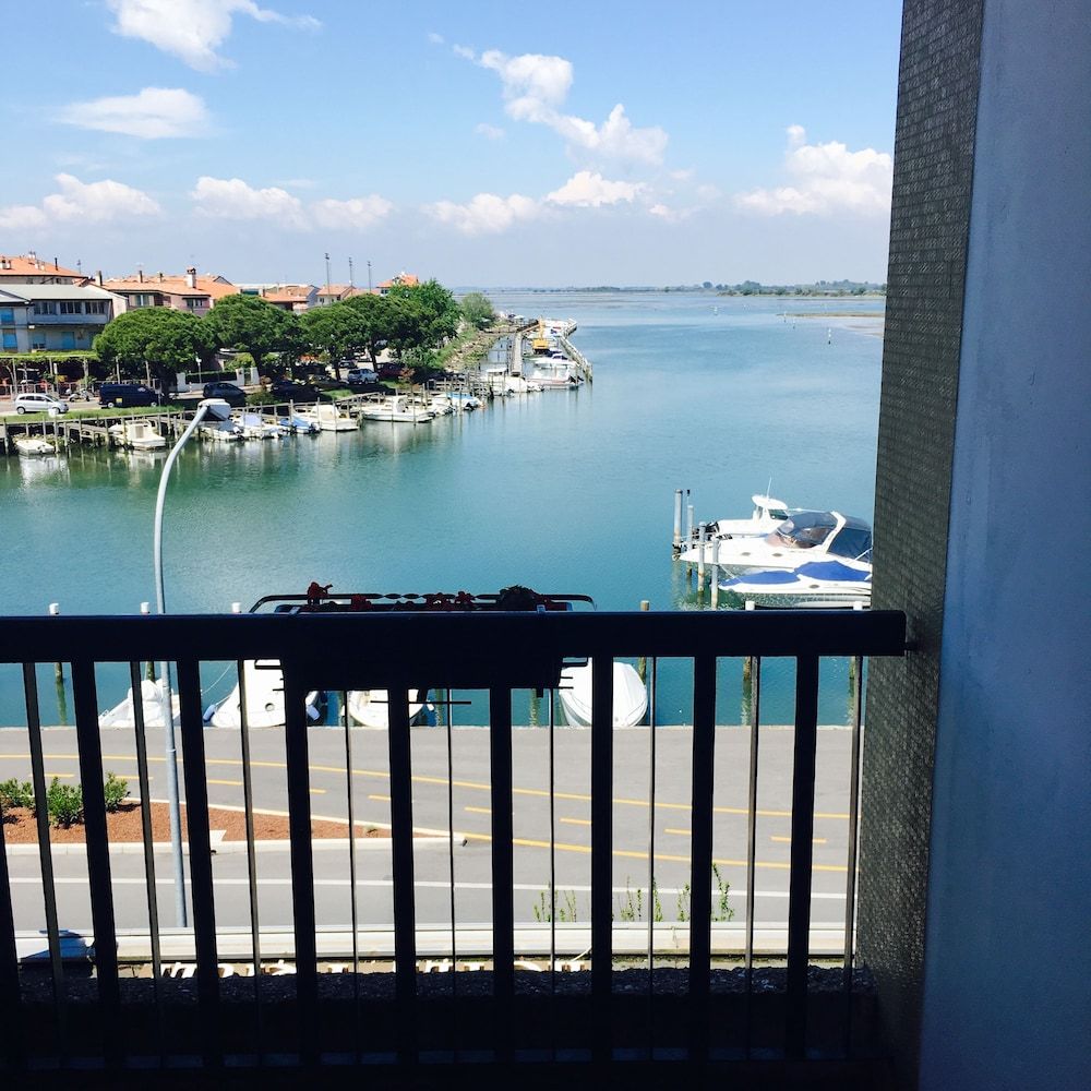 Riva Palace Hotel 1