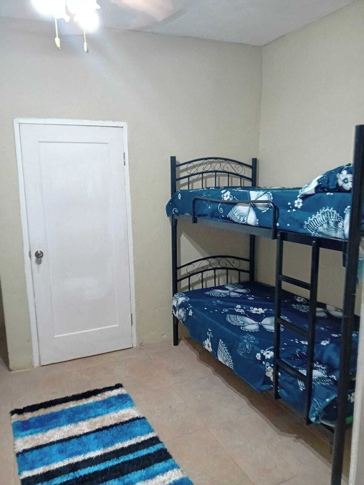 Inez Roots Backpackers Hostel 2