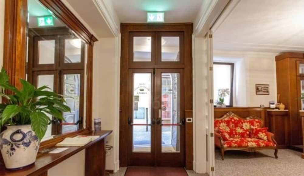 Hotel Garni Corona 2