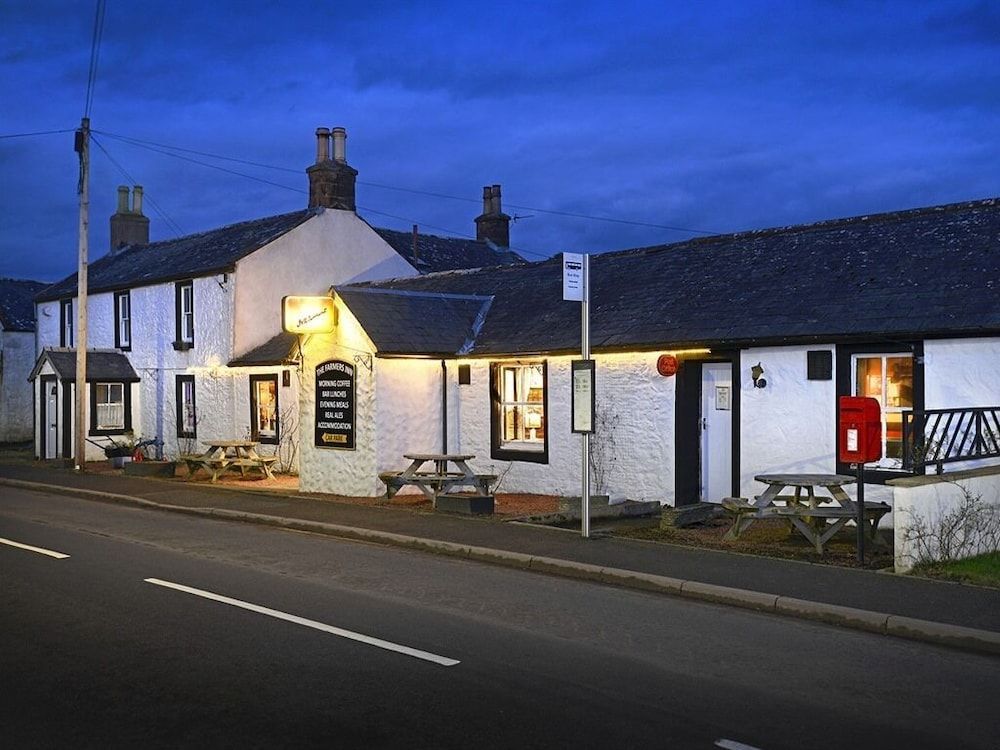 The Farmers Inn 1