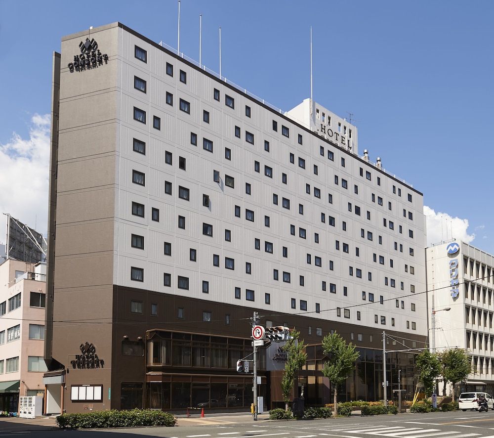 Hotel Consort Shin-Osaka 1
