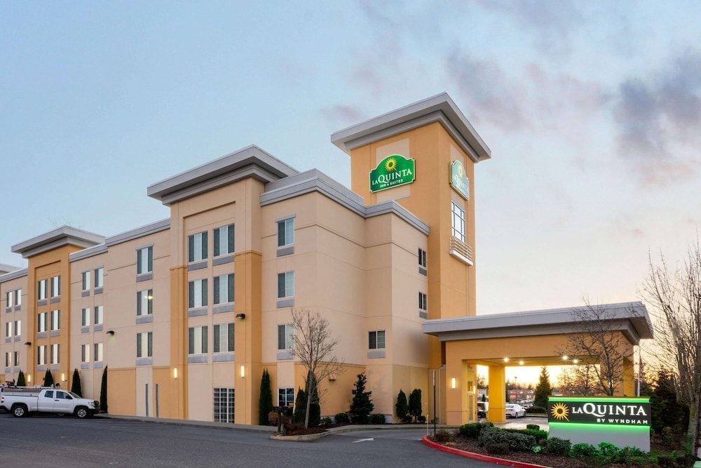 La Quinta by Wyndham Bellingham 1