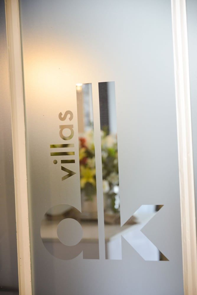 dk villas 2 The Boardwalk (Hout Bay) 2