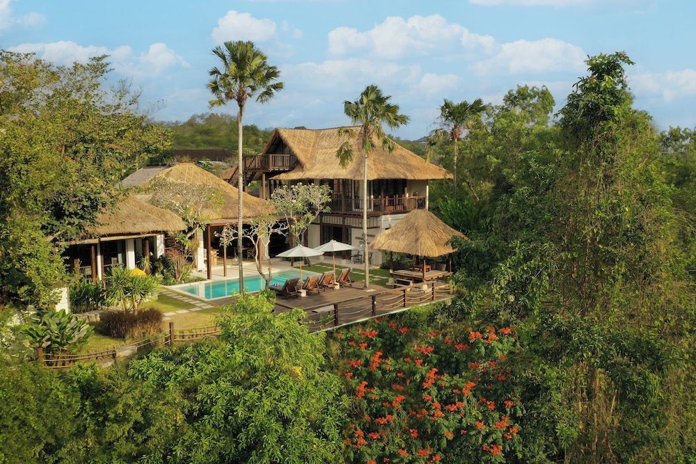 Jimbaran Beach Villas by Nakula 1