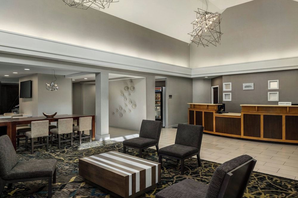 Residence Inn by Marriott Richmond Chester 2