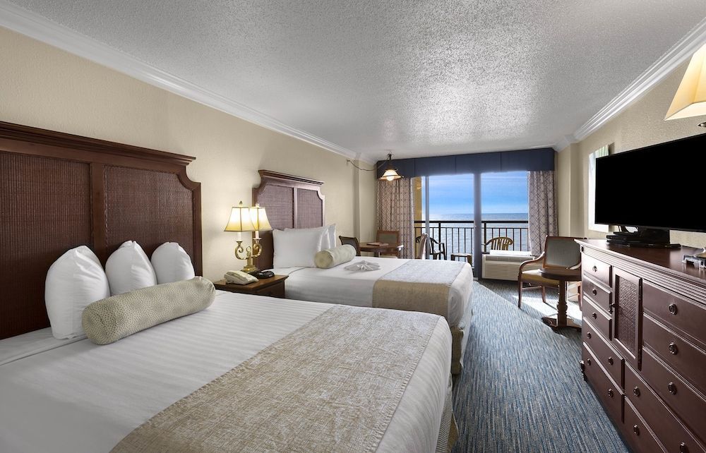 Holiday Pavilion Resort on the Boardwalk 1
