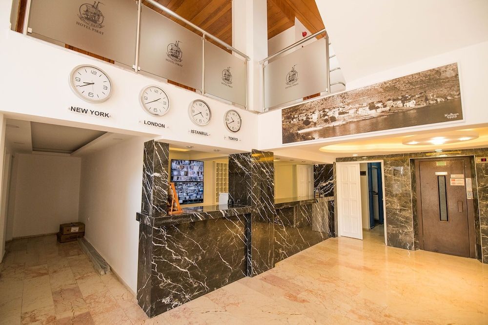 Hotel Pirat 2